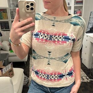 Women’s vintage Aztec short sleeve sweater cream size petite small
